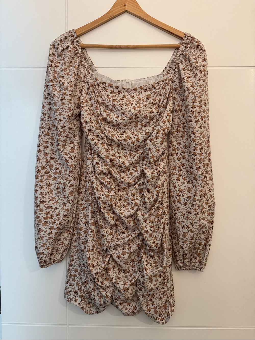 SHEIN Cream Fall Long-Sleeve Floral Ruched Mini Dress